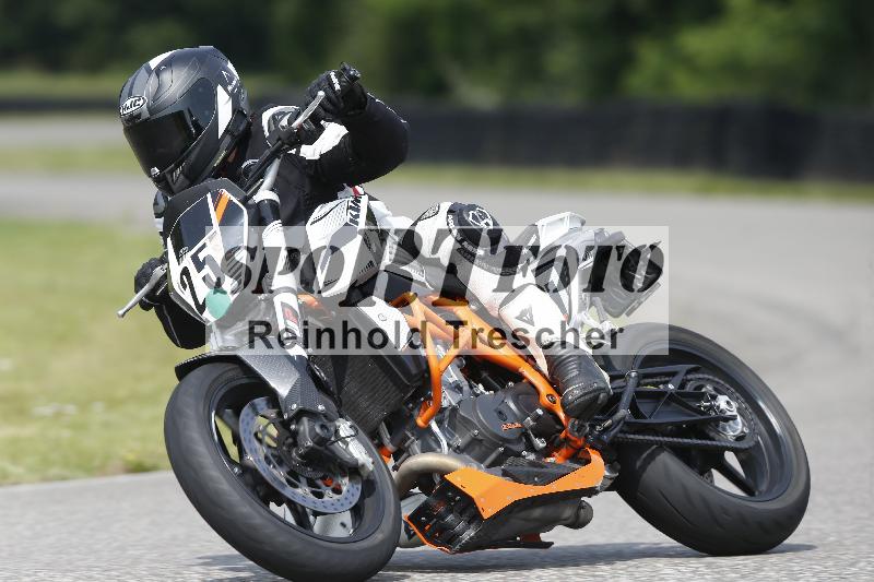 /25 10.06.2025 MaxRacing ADR/Gruppe gruen/25